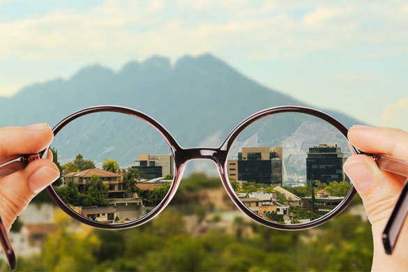 Best Eye Clinic In Delhi, India